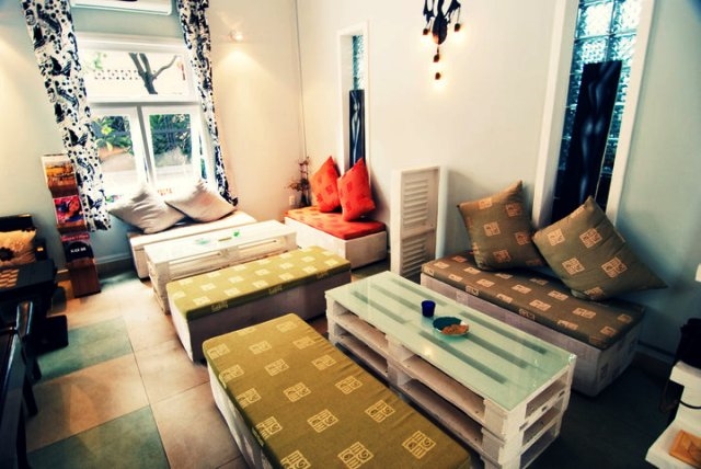 Rèm cho quán cà phê phải phù hợp với nội thất